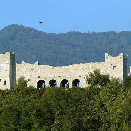 Castelletto Nocleg ze śniadaniem *